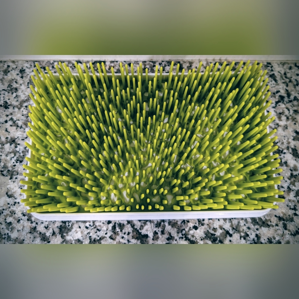 ✨2/$25✨Boon Lawn Countertop Drying Rack - Picture 4 of 4